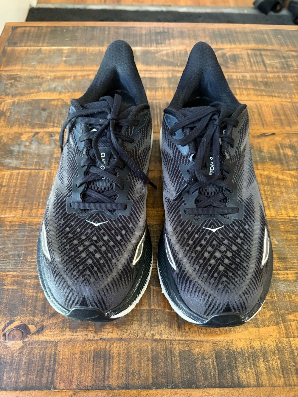 Hoka One One Clifton 9 Black Athletic Running Shoes for Women size 9.5D